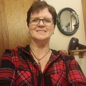 Meet your Posher, Becki